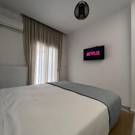Modern Apartment Close To Airport With Gym And Bbq Heraklion  Екстер'єр фото