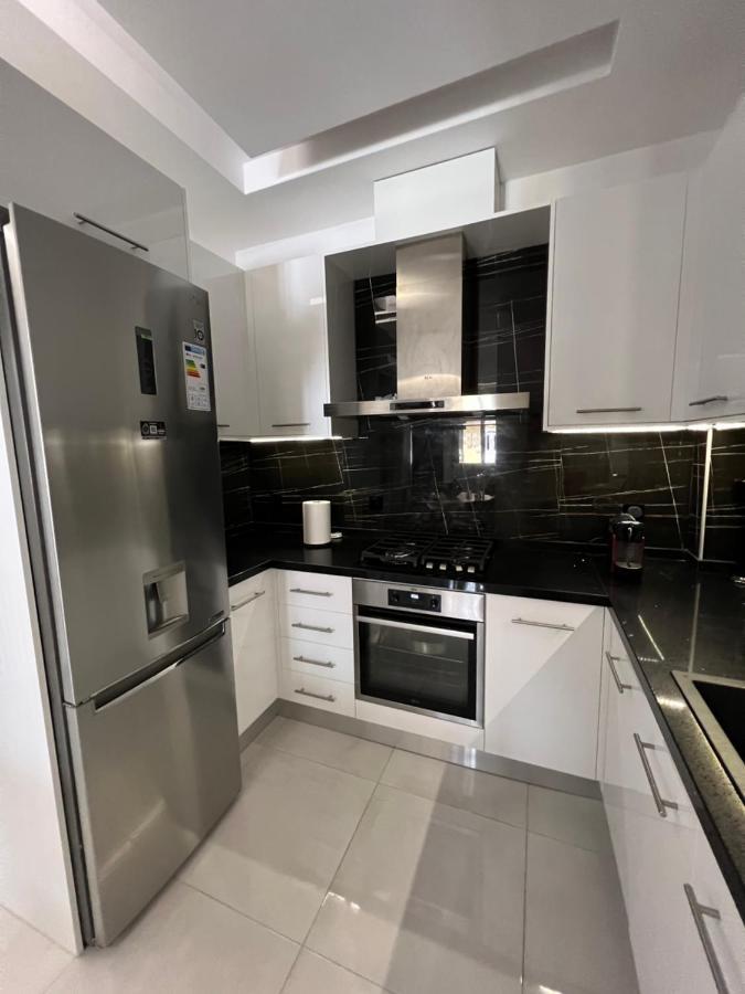 Modern Apartment Close To Airport With Gym And Bbq Heraklion  Екстер'єр фото